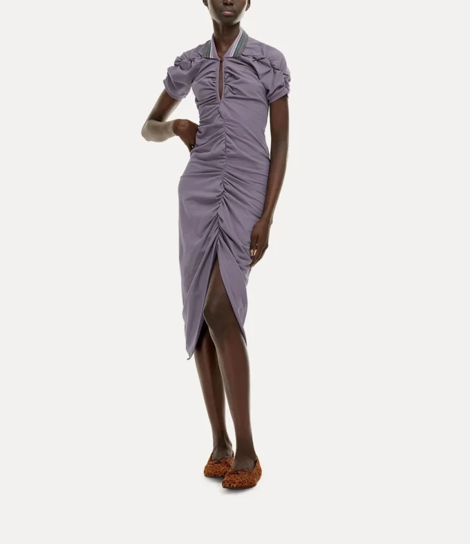Pulling Dress
