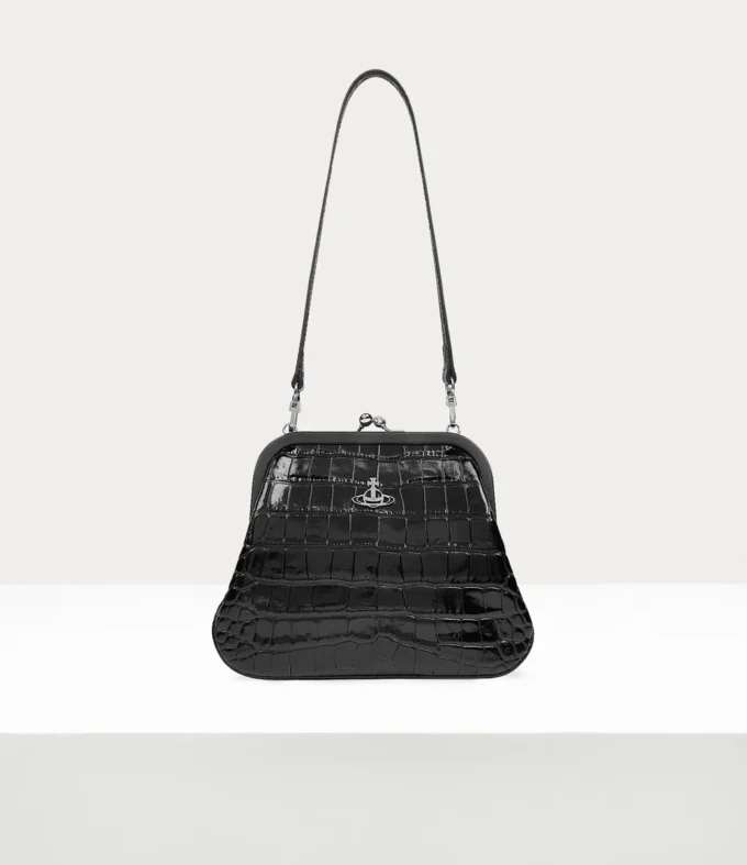 Vivienne’s Clutch